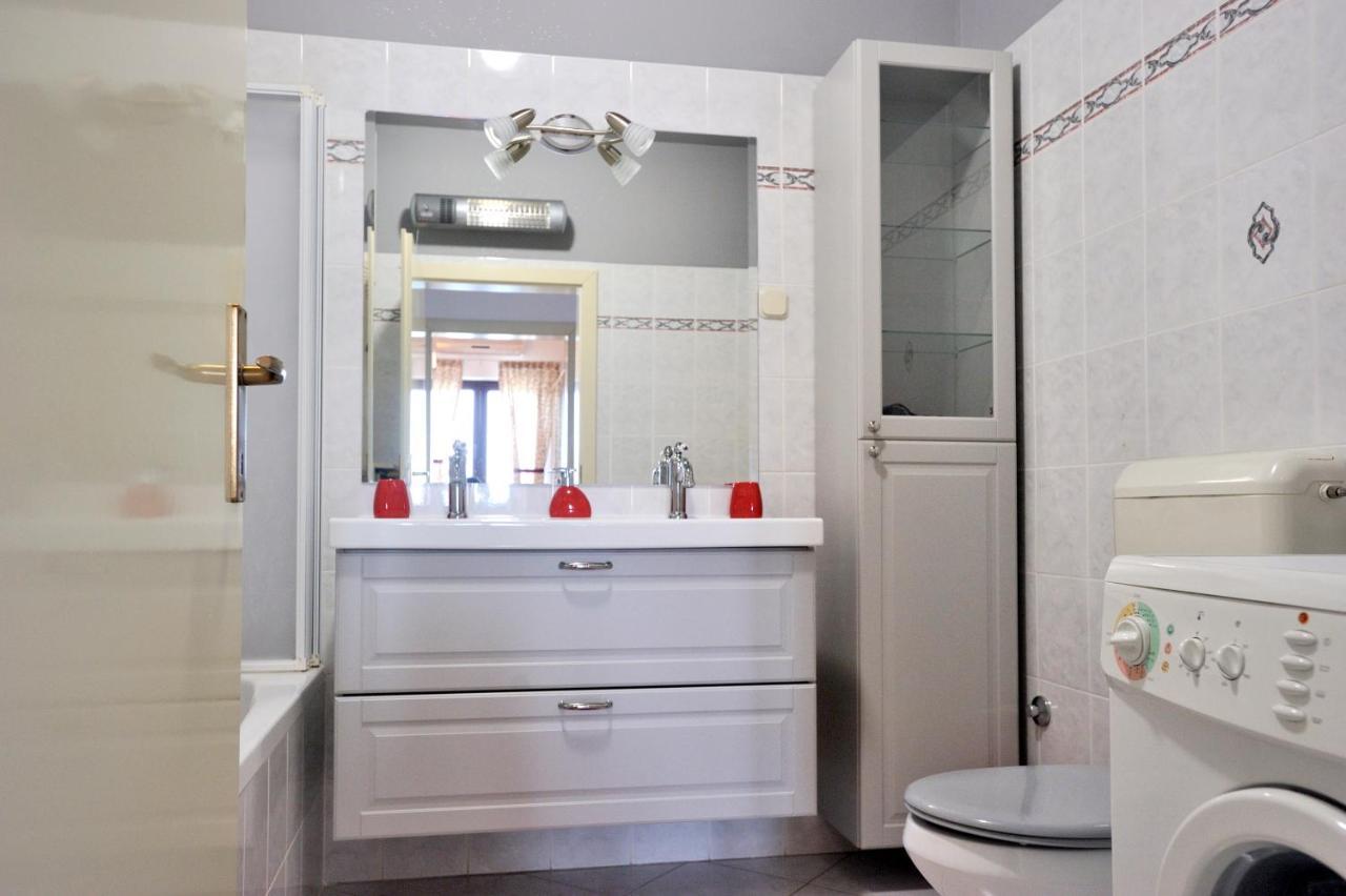 Apartment Vinja Porec - Privat Garden - Whirlpool Esterno foto