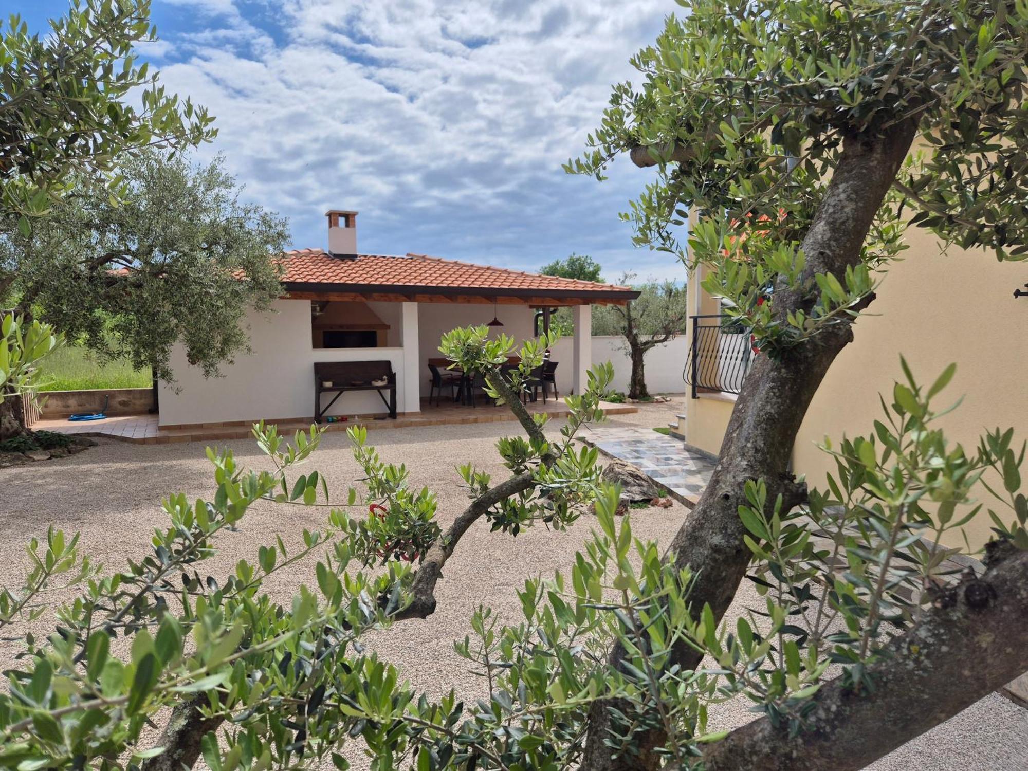 Apartment Vinja Porec - Privat Garden - Whirlpool Esterno foto