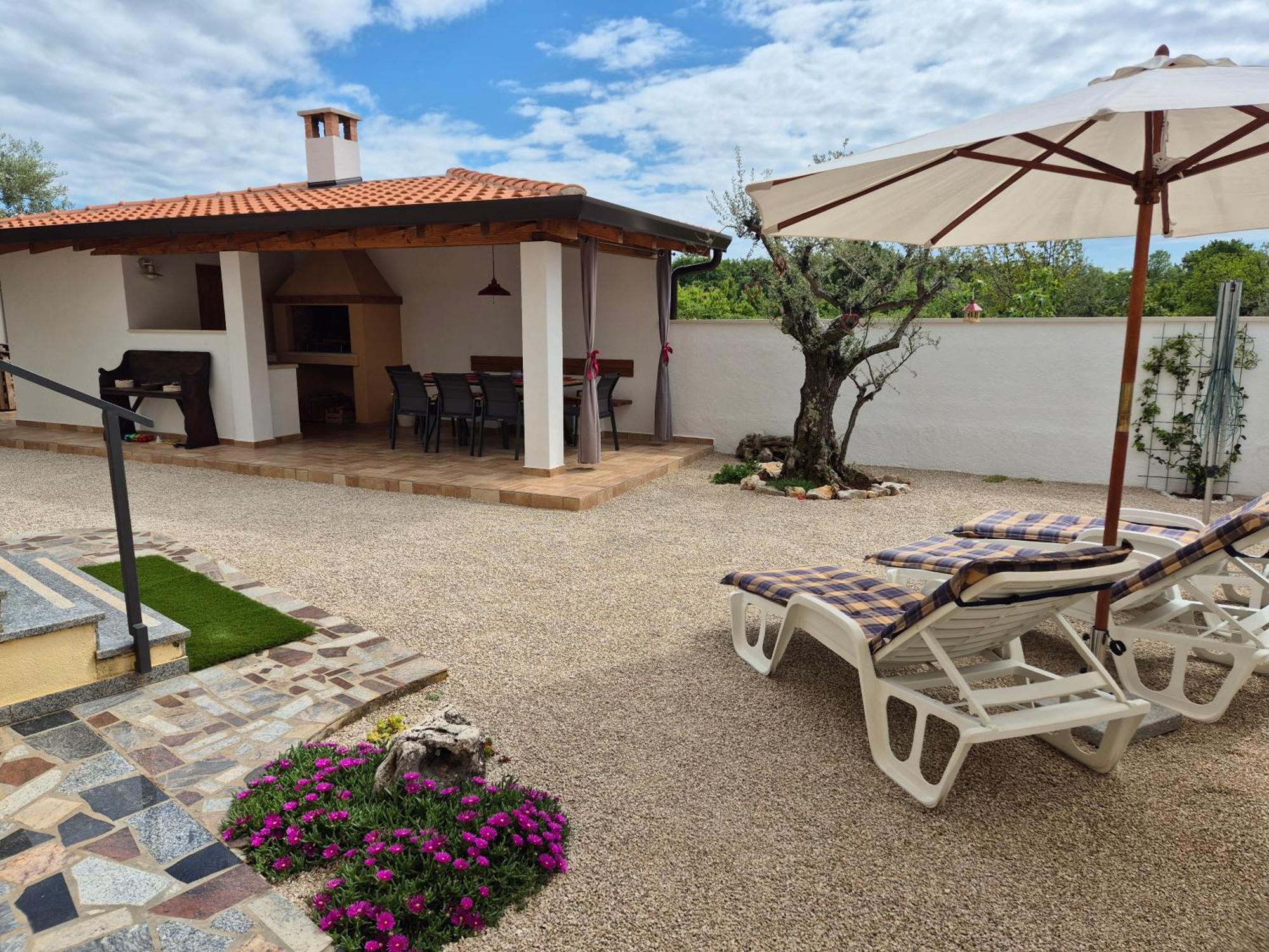 Apartment Vinja Porec - Privat Garden - Whirlpool Esterno foto