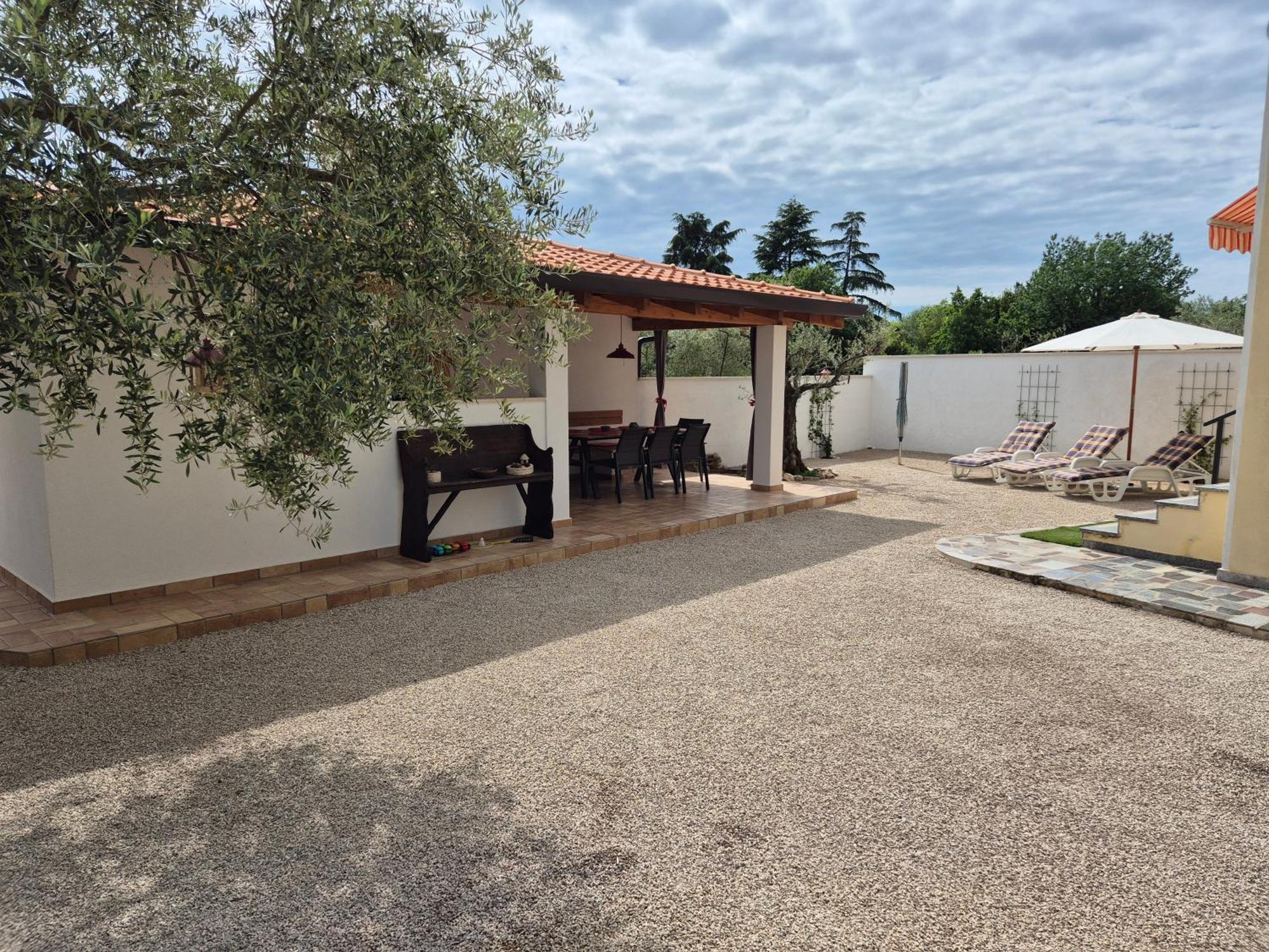 Apartment Vinja Porec - Privat Garden - Whirlpool Esterno foto