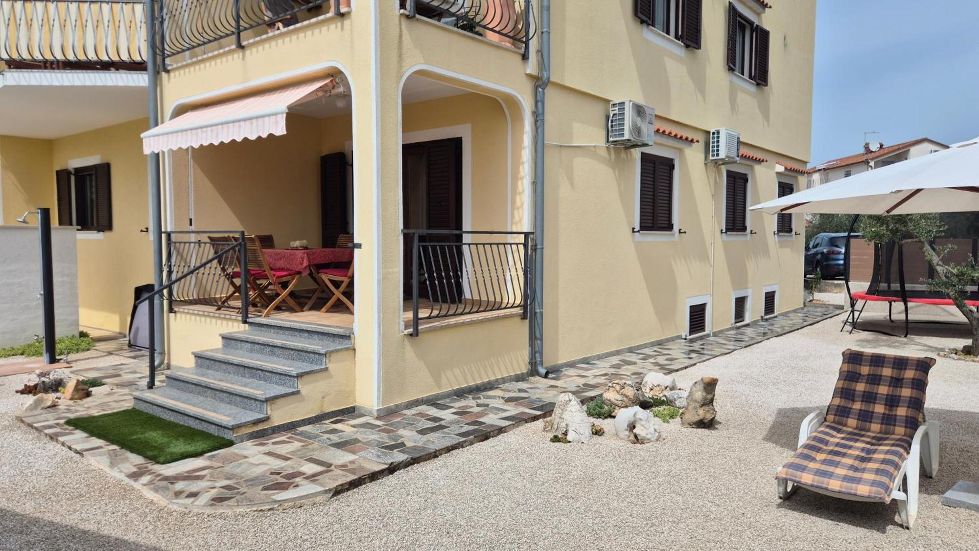 Apartment Vinja Porec - Privat Garden - Whirlpool Esterno foto